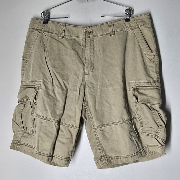 Y2K Old Navy Shorts Mens 40  Cargo Utility Hiking Military Baggy Skate - Picture 1 of 7